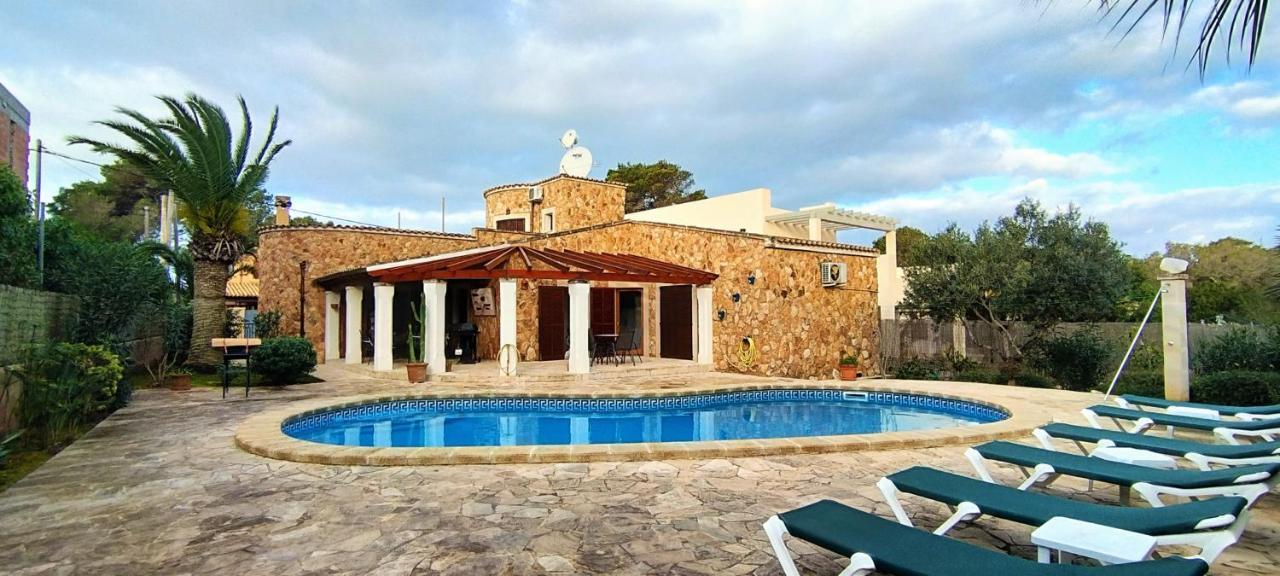 Villa Sanchez In Strandnahe Mit Pool, Jacuzzi, Klima, Wifi, Gas Bbq Santanyí Dış mekan fotoğraf