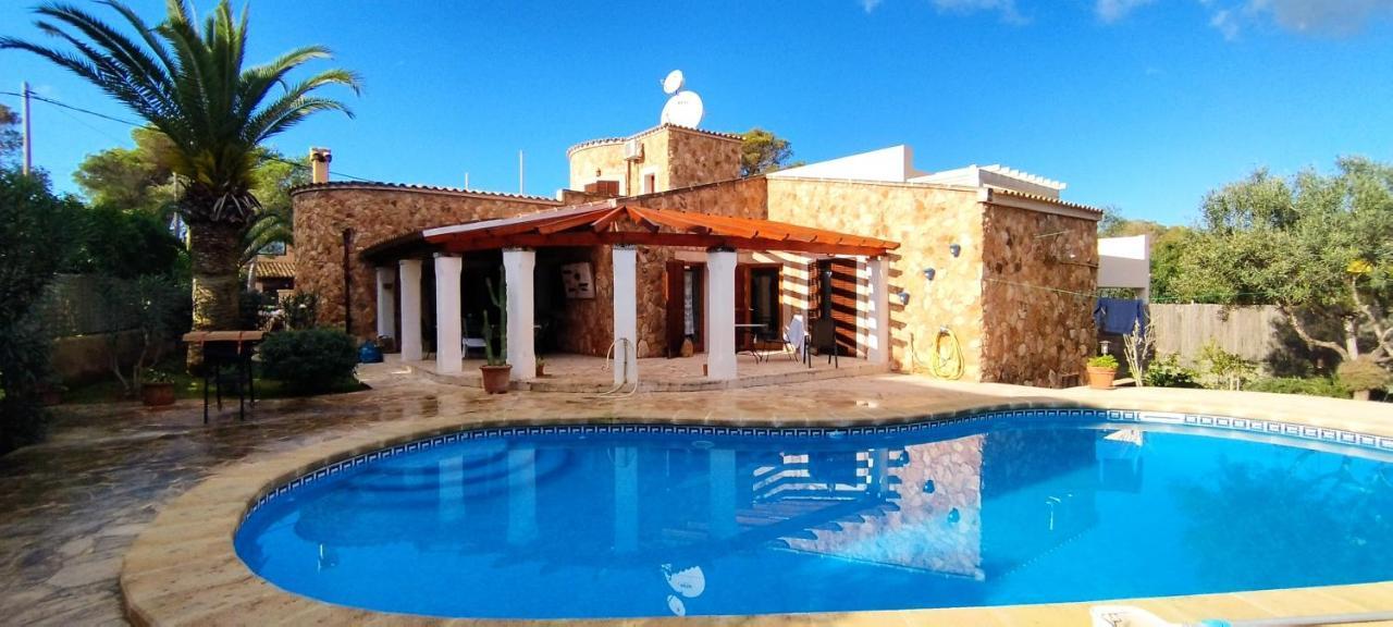Villa Sanchez In Strandnahe Mit Pool, Jacuzzi, Klima, Wifi, Gas Bbq Santanyí Dış mekan fotoğraf